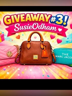 Giveaway 3 Kylie Jenner cosmic tote with scented body care set